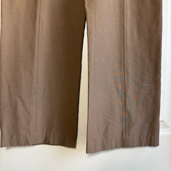 L.L. Bean Trail Hiking Pants Women's 8P Petite Nylon Tan Straight Leg Pockets - Picture 8 of 11